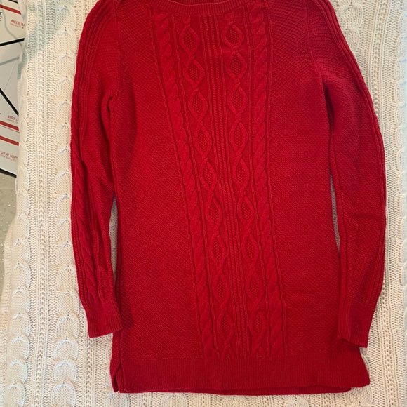 Red Crown & Ivy Long Length Sweater - Picture 2 of 7